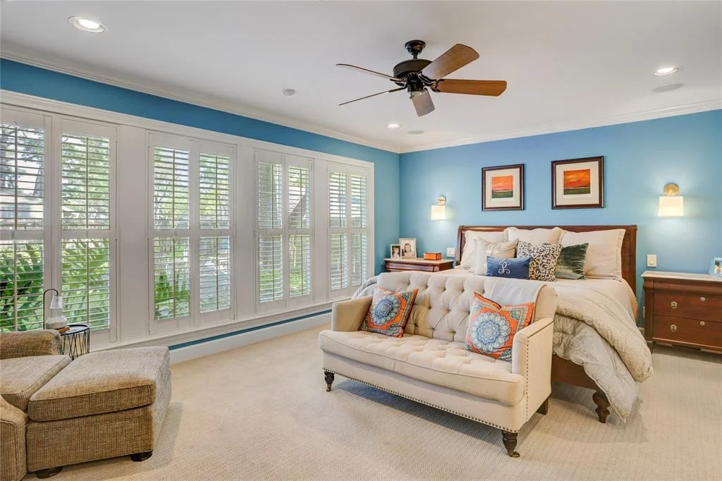 Photo of 802 W Forest Drive