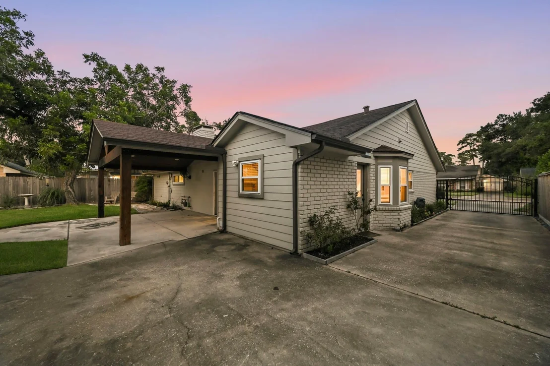 Photo of 10306 Metronome Drive