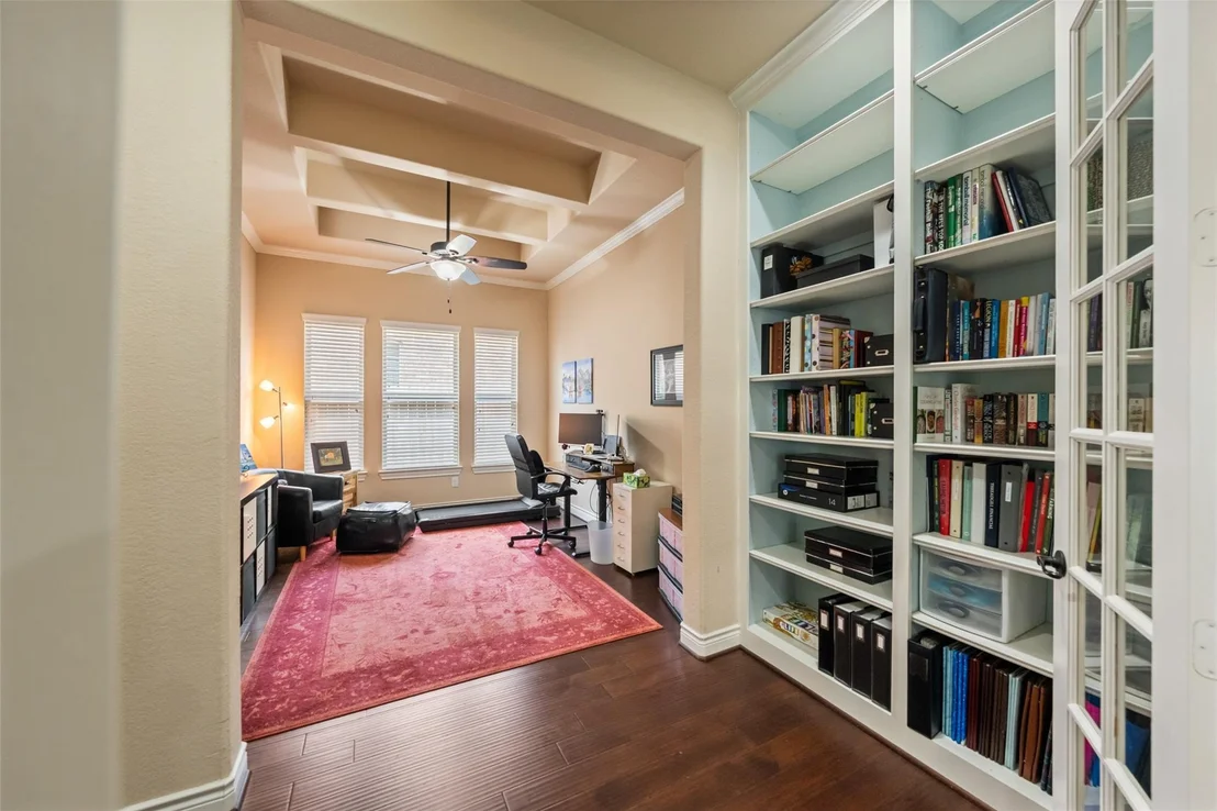 Photo of 5019 Preserve Park Drive
