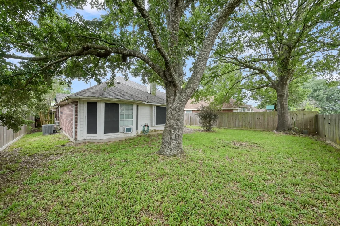 Photo of 30915 Trinket Drive