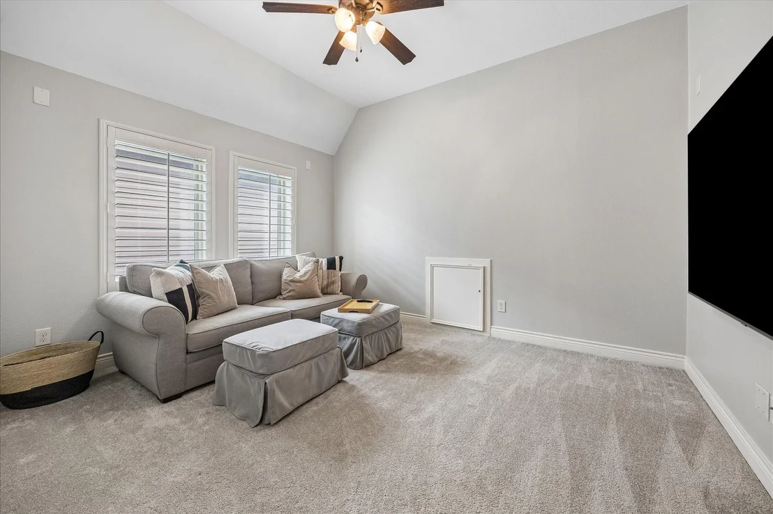 Photo of 1616 Hewitt Drive