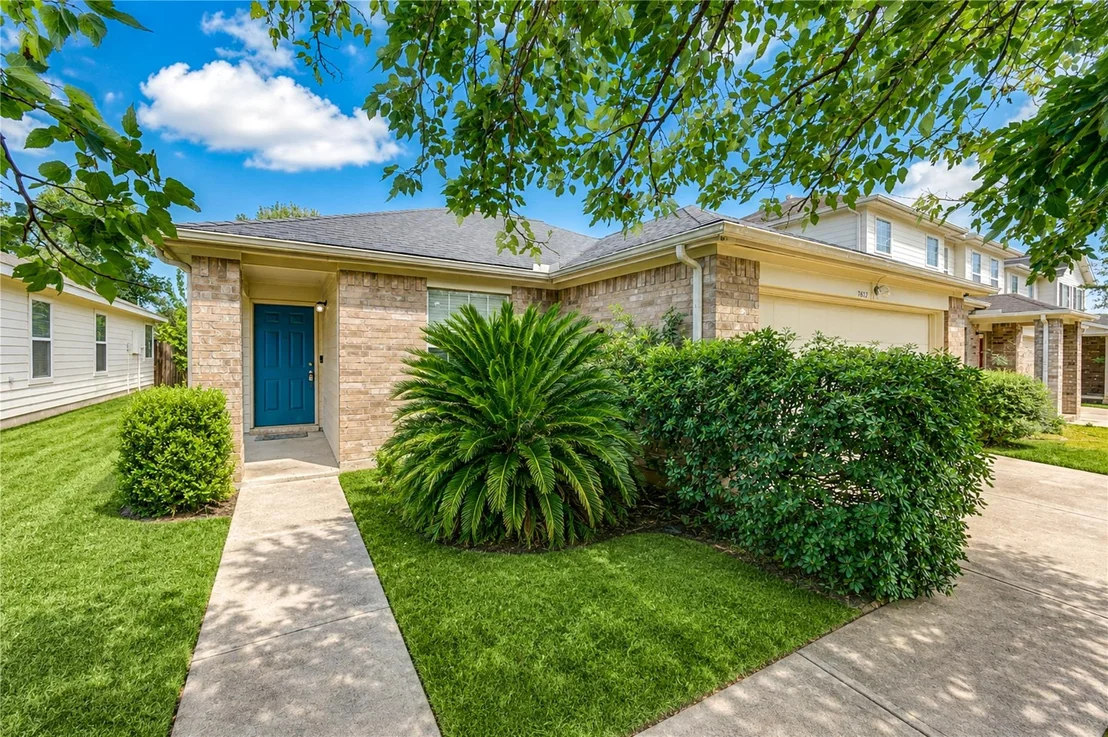 Photo of 7602 Drifting Willow Court