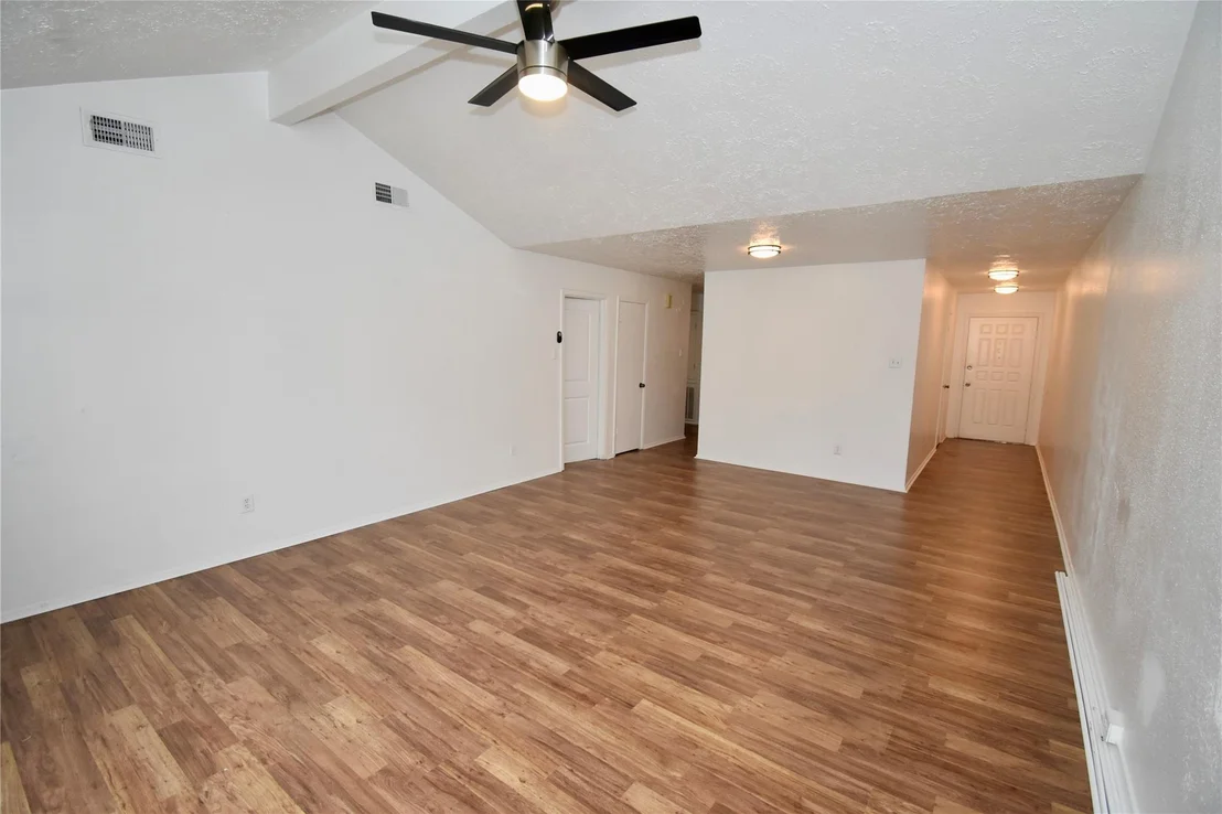 Photo of 19539 Lazy Valley Drive