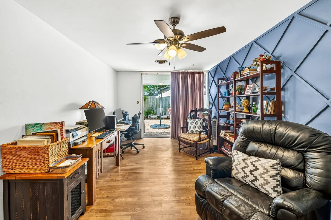 Photo of 5327 Valkeith Drive