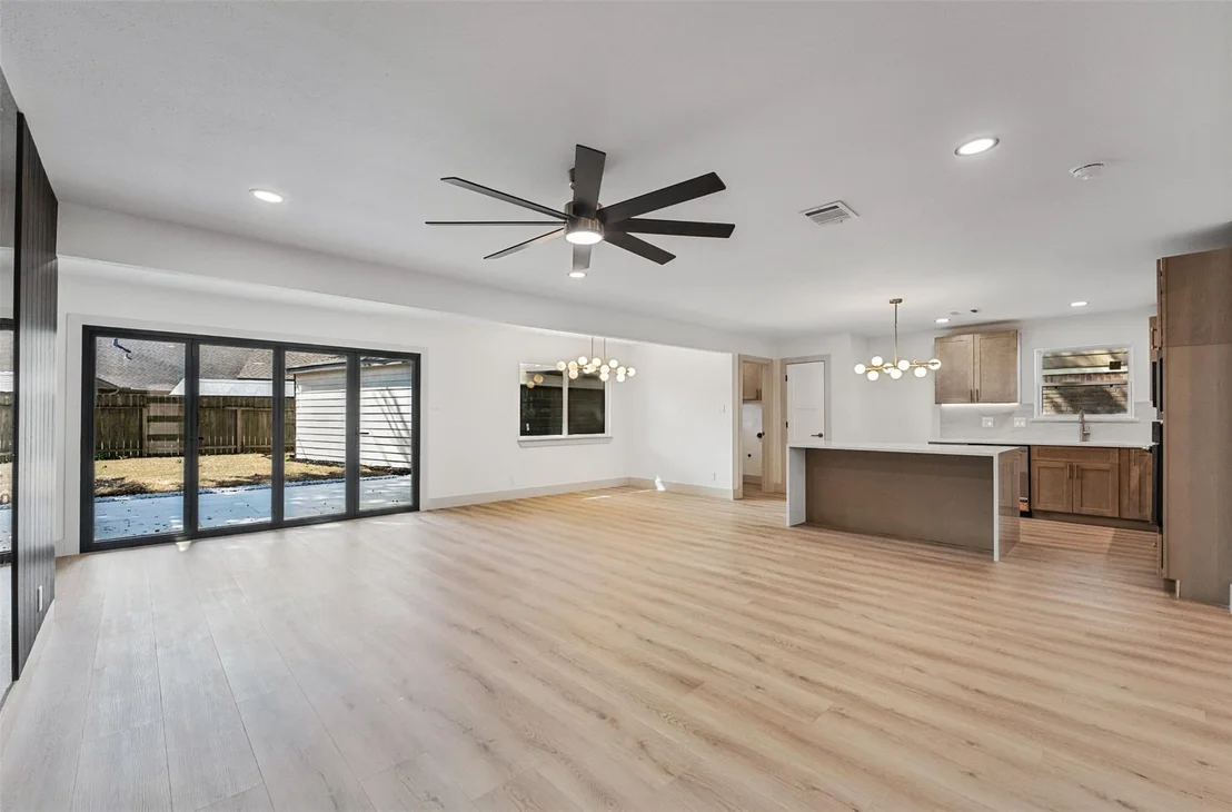 Photo of 2807 Shadowdale Drive