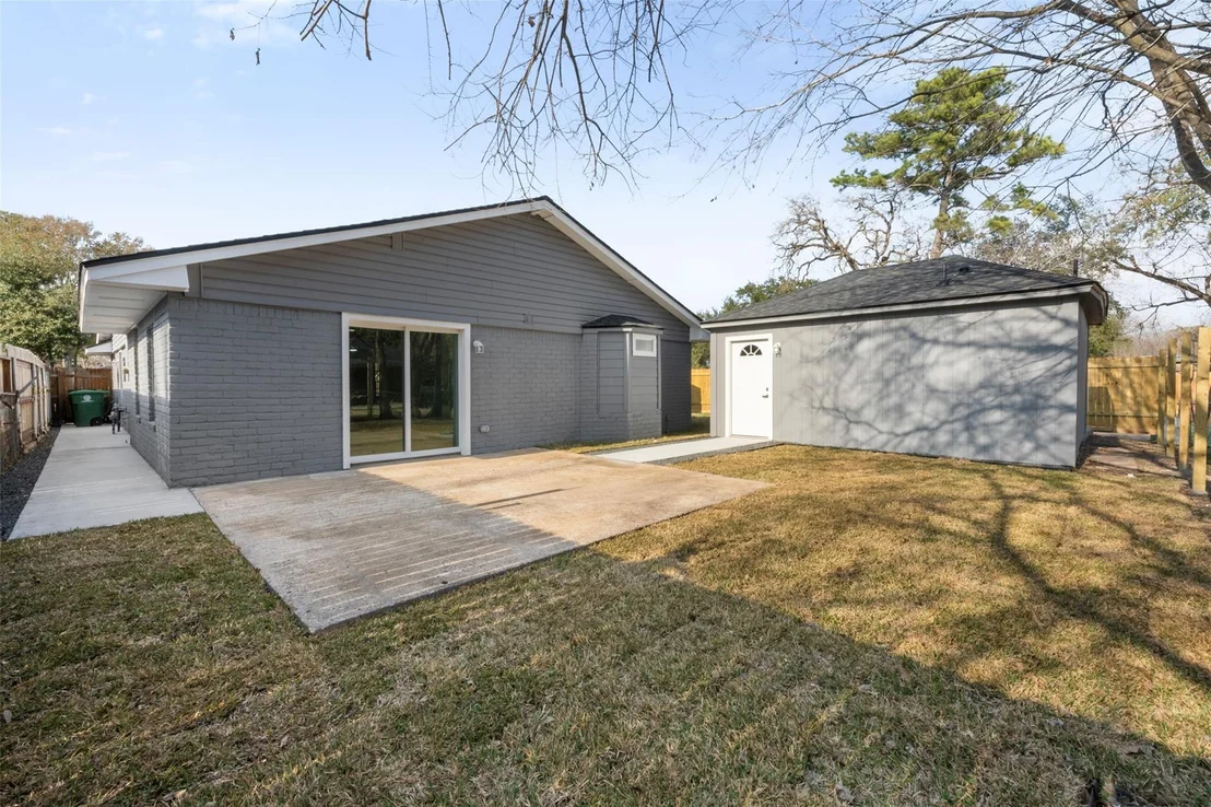 Photo of 6403 Acorn Forest Drive