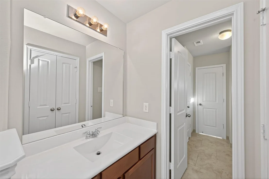 Photo of 3795 Lake Bend Shore Drive