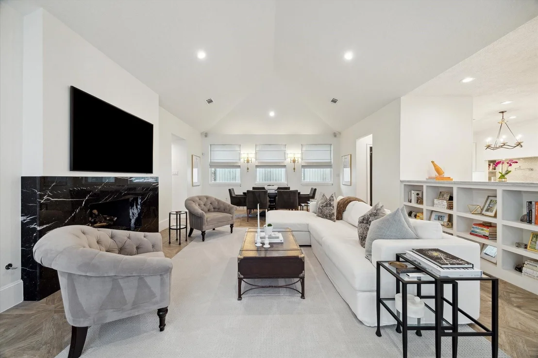 Photo of 10851 Pepper Lane