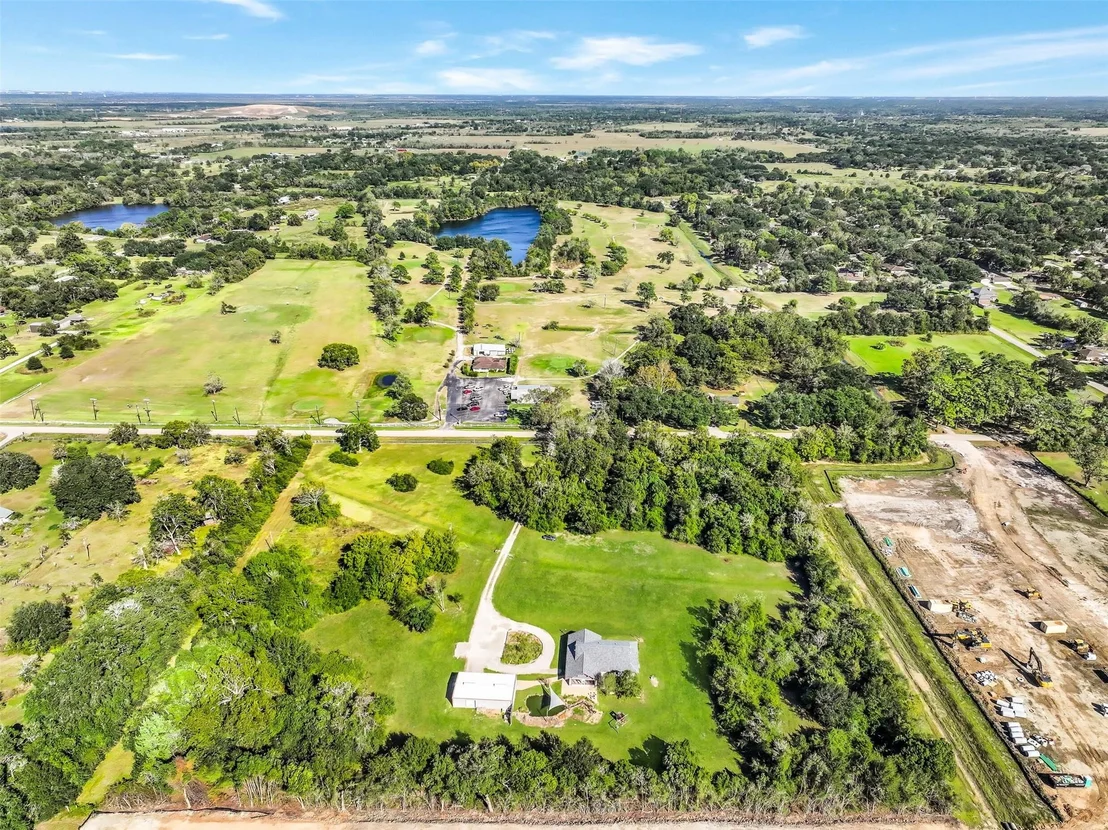 Photo of 3200 Fairway Drive