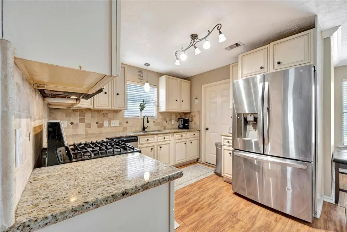 Photo of 4235 Park Ridge Drive