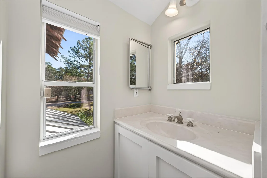 Photo of 22202 Rainfern Drive