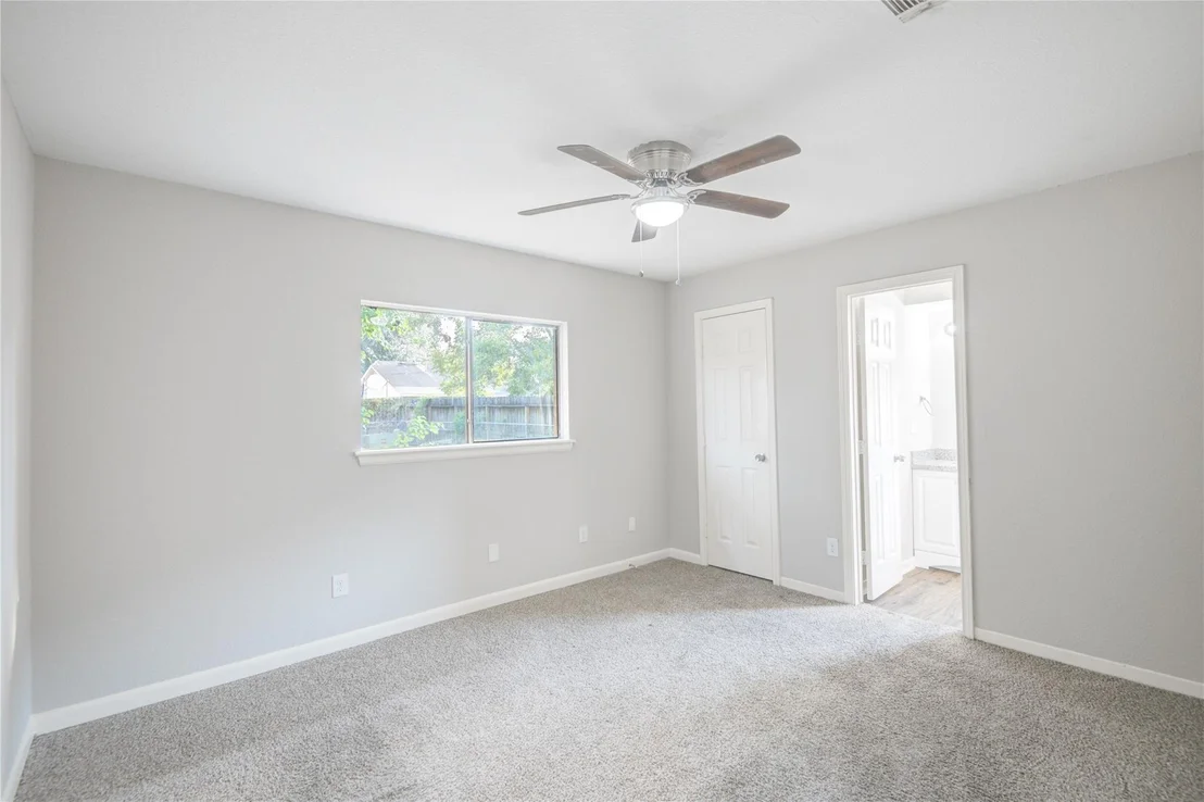 Photo of 7911 Battleoak Drive