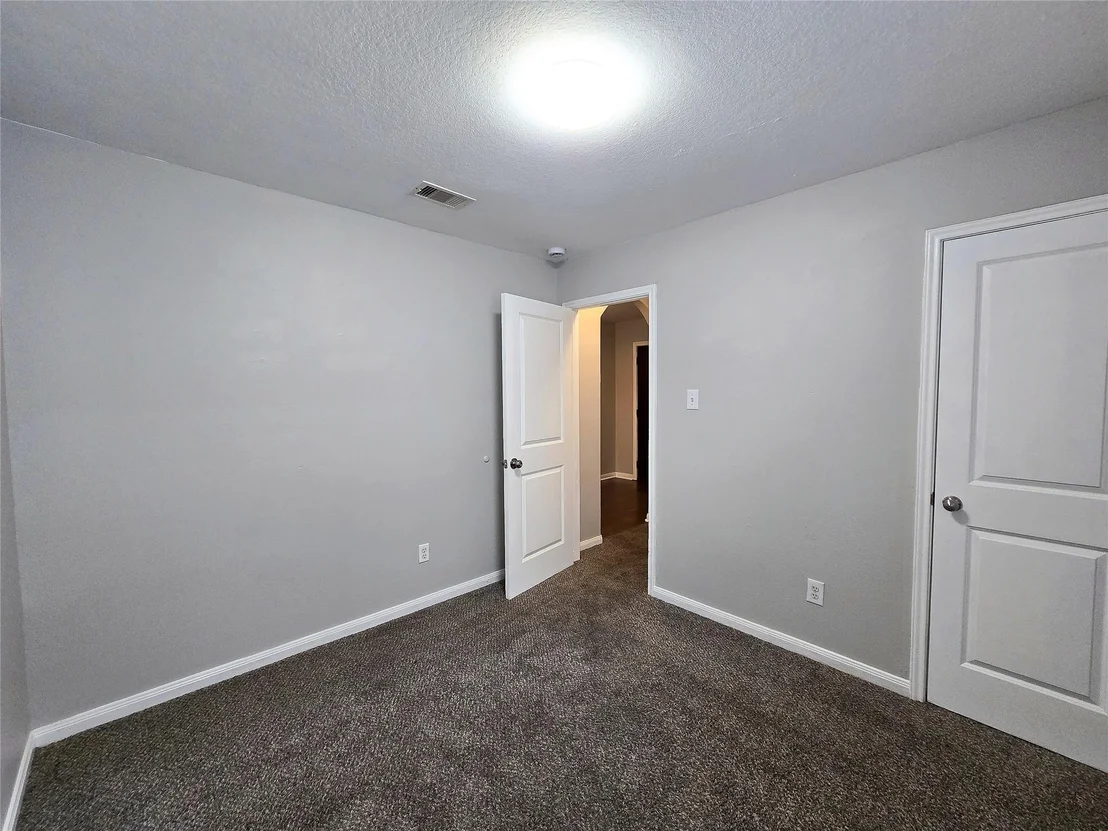 Photo of 10320 Stone Gate Drive
