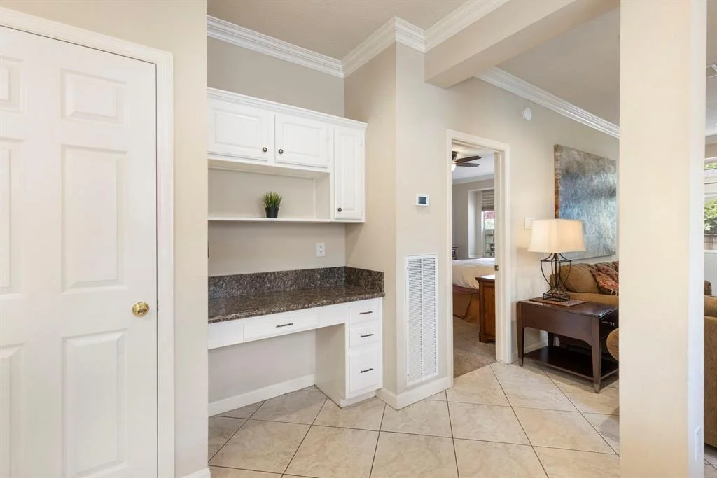 Photo of 26 E Trillium Circle