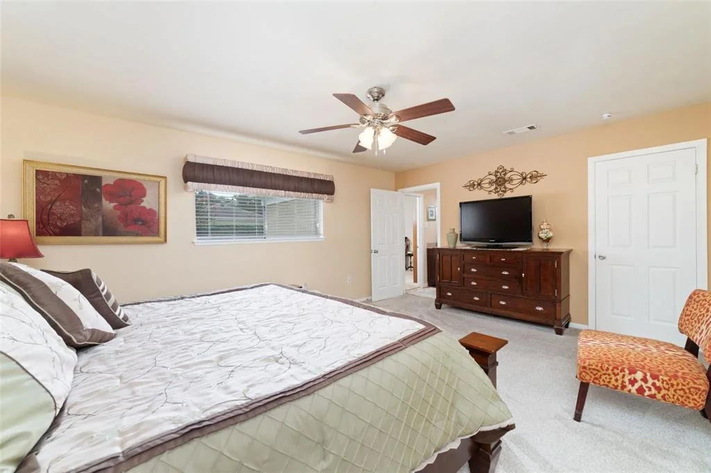 Photo of 5747 Willowbend Boulevard