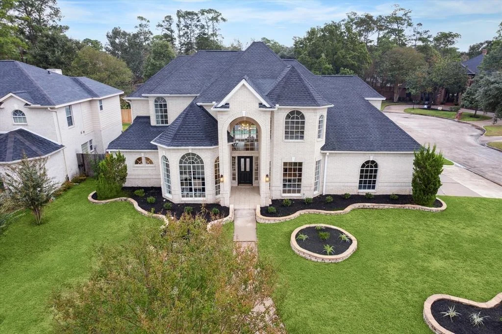 Photo of 17624 Shadow Valley Drive