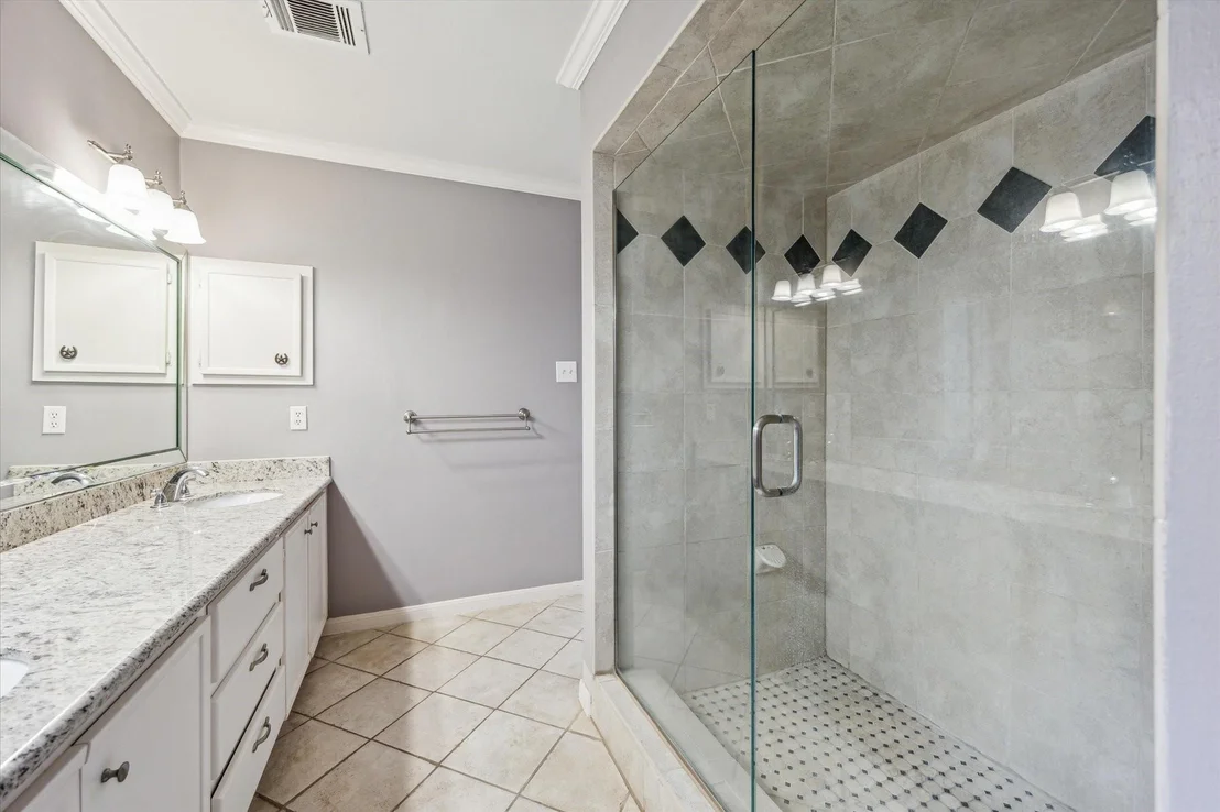 Photo of 1706 Cherry Bend Drive