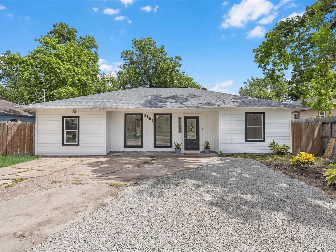 Photo of 8161 Record Street