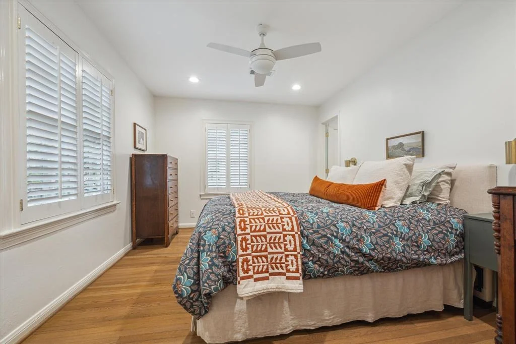 Photo of 2510 Addison Road