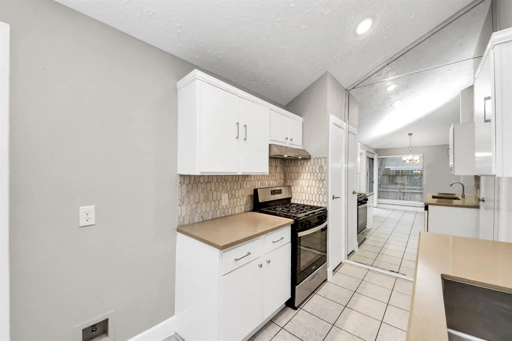 Photo of 10046 Rosbrook Drive