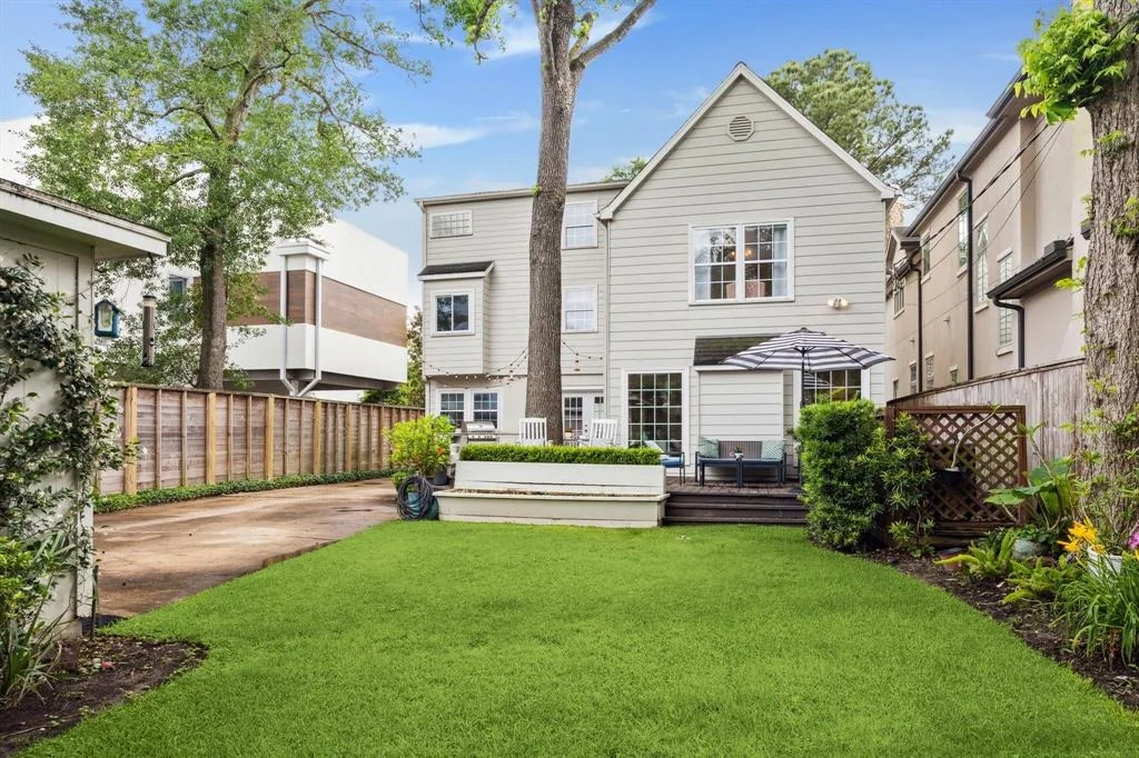 Photo of 3316 Tangley Road