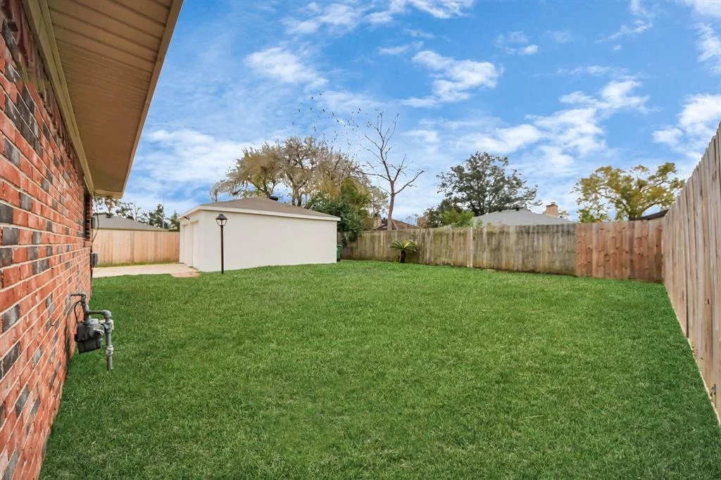 Photo of 870 Seamaster Drive