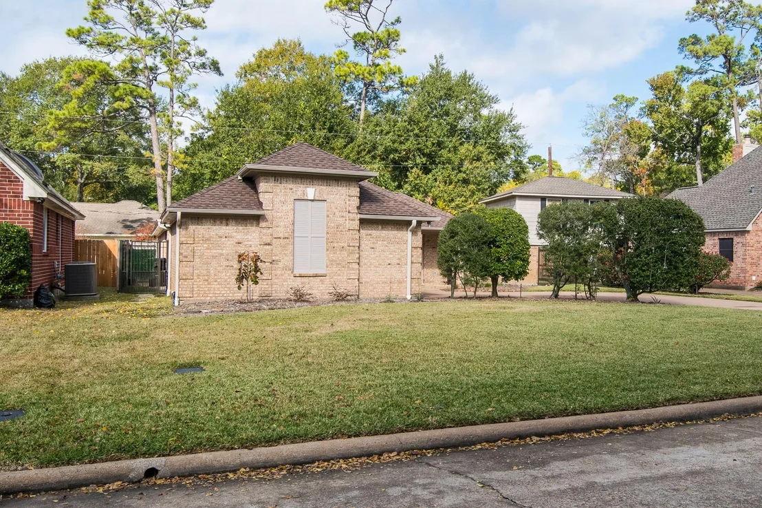 Photo of 7914 King Arthur Court