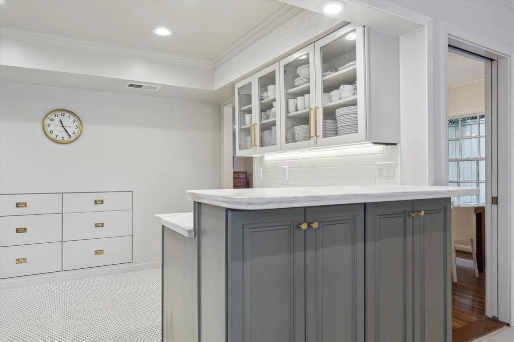 Photo of 2510 Addison Road
