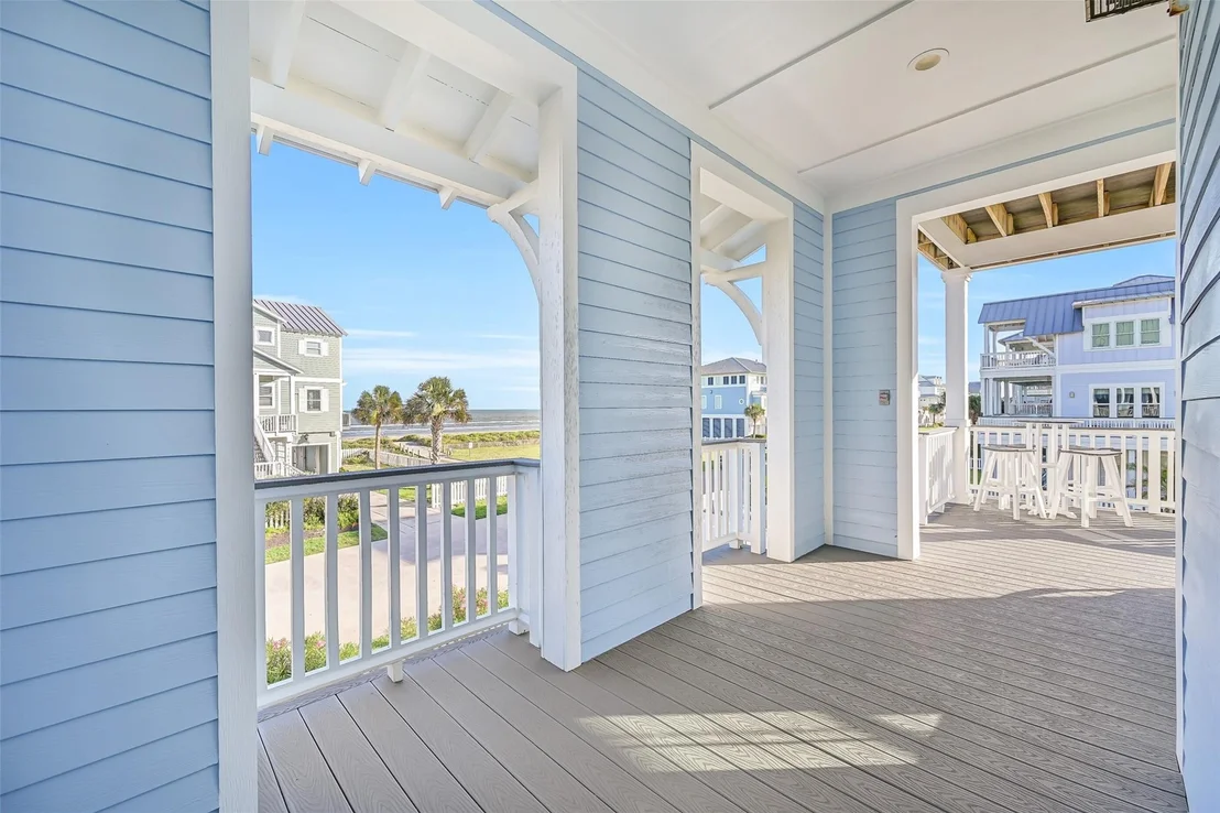 Photo of 11614 Beachside