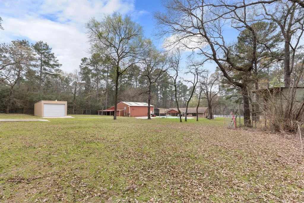 Photo of 16202 Surrey Lane