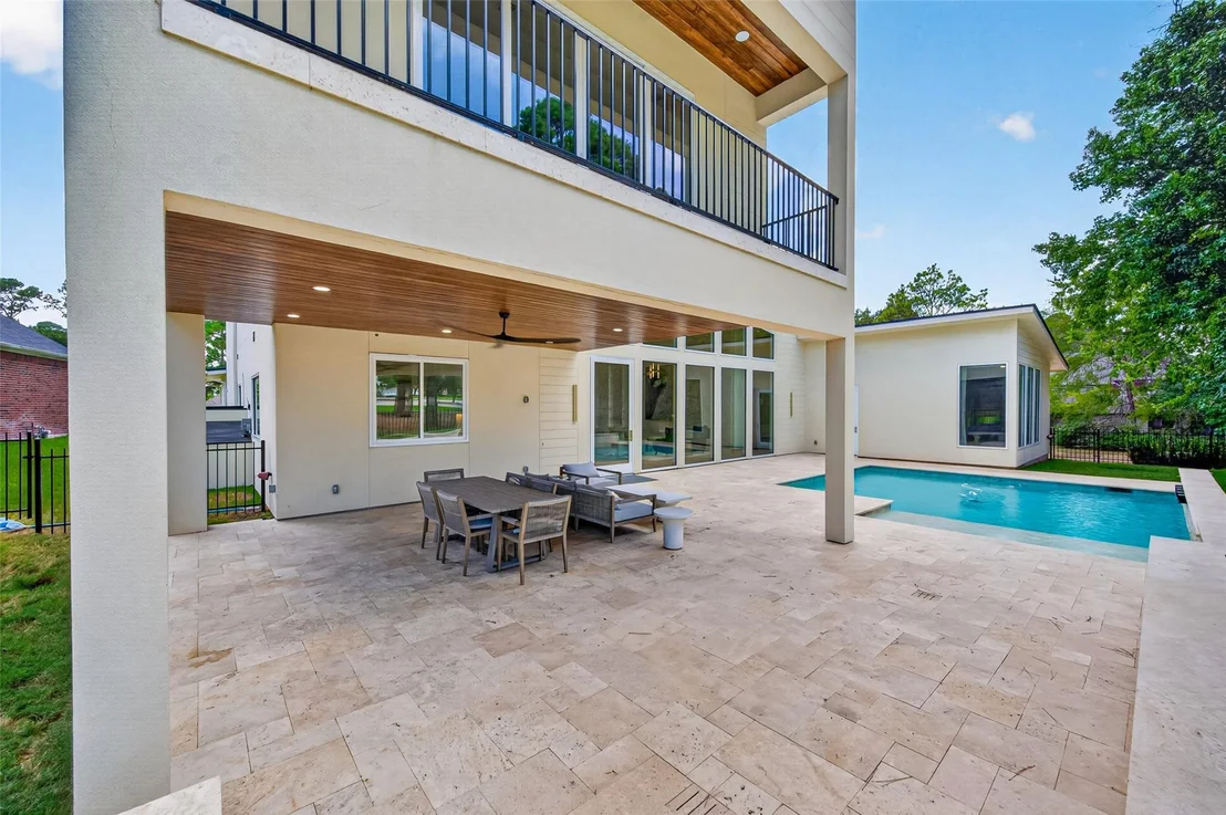 Photo of 1167 Bentwater Drive