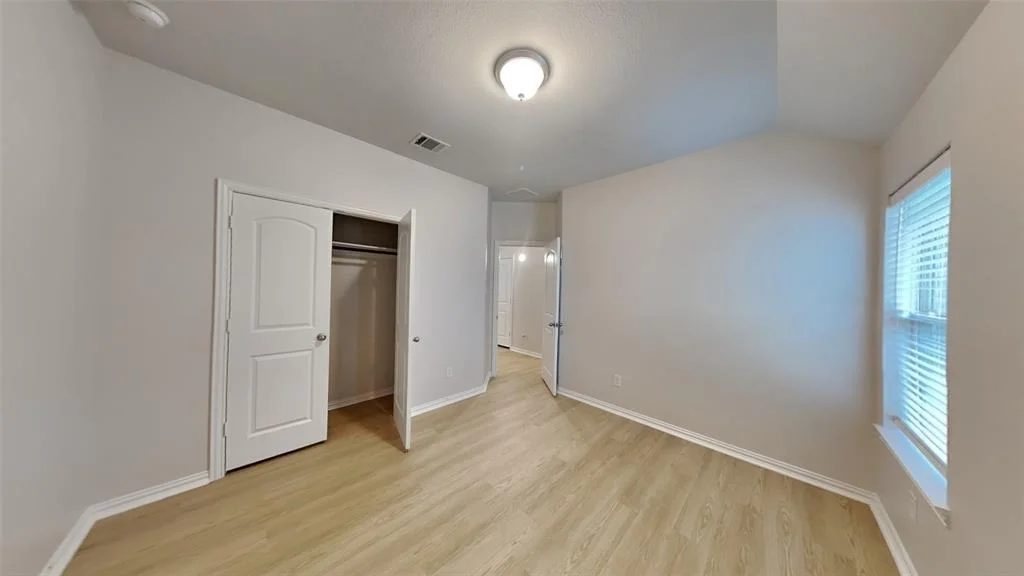 Photo of 562 Long Beach Bay