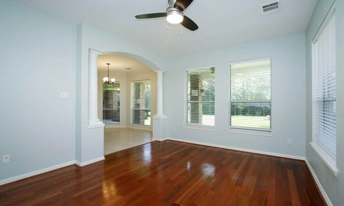 Photo of 1514 Robins Forest Drive