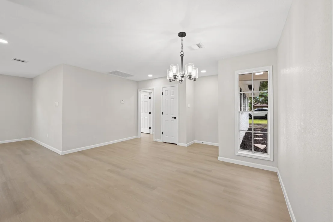 Photo of 523 Lazy Lane