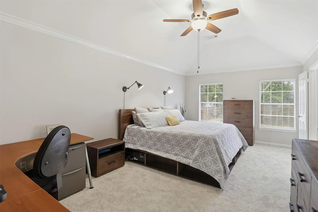 Photo of 2023 Garden Terrace Drive