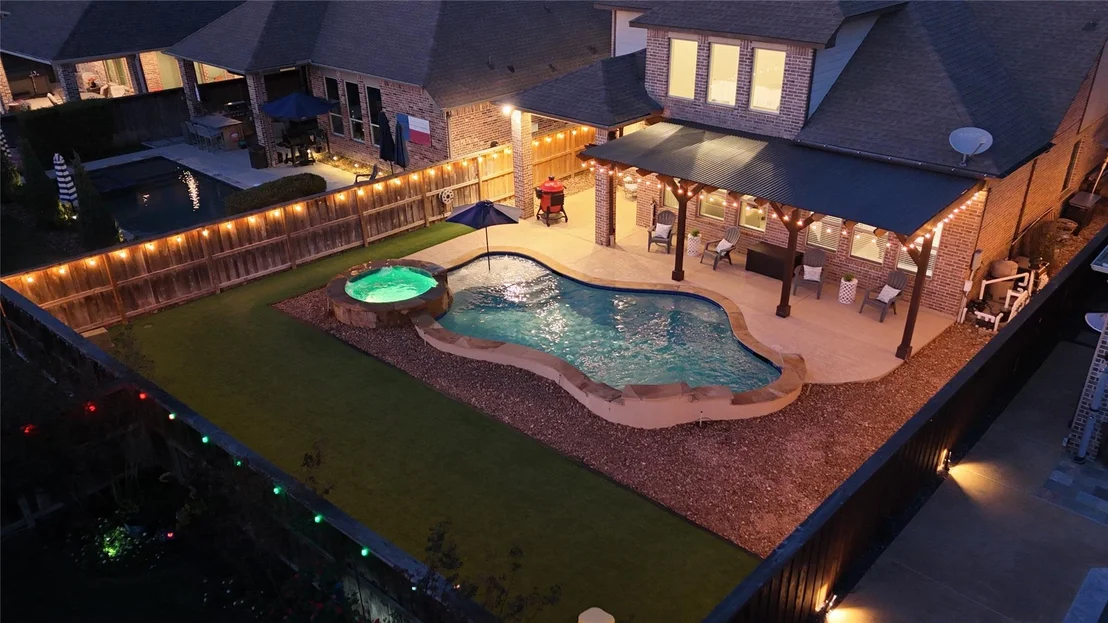 Photo of 4320 Silver Oak Place