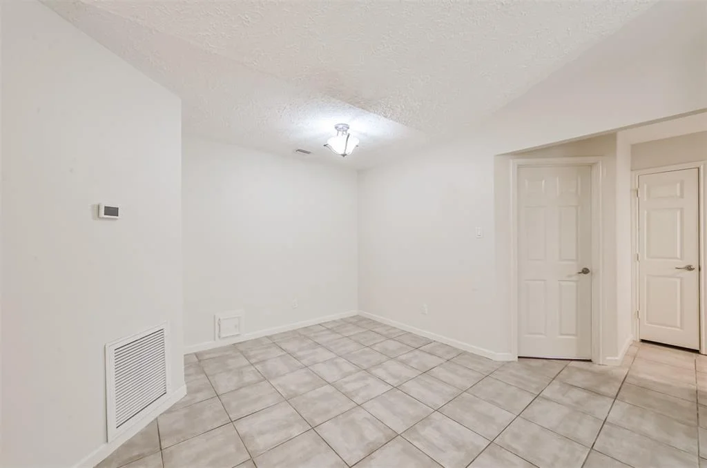 Photo of 11175 Thunderhaven