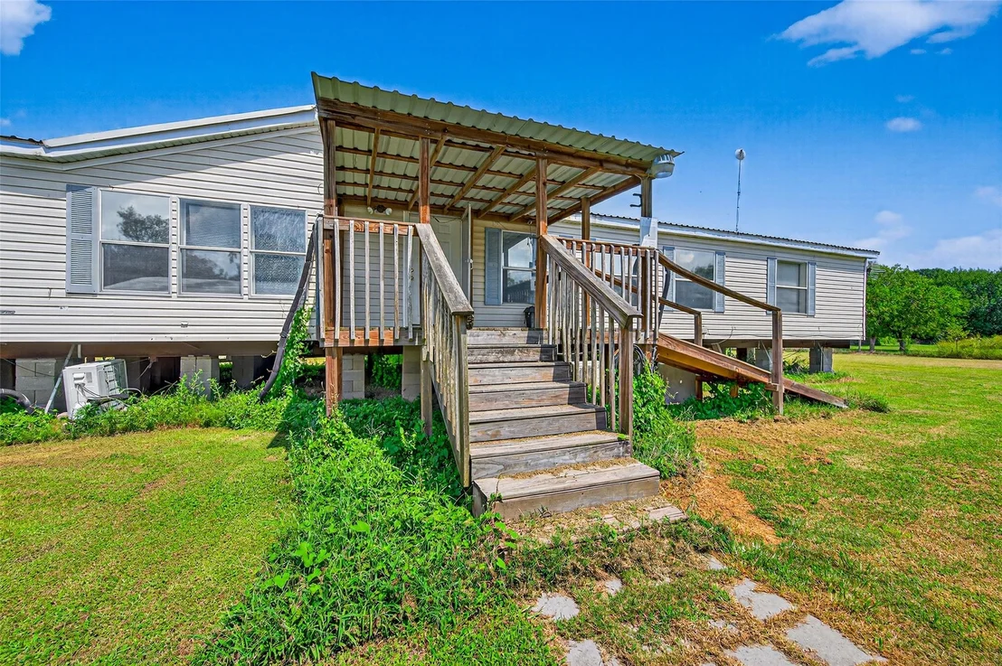 Photo of 2140 Green Meadows Drive