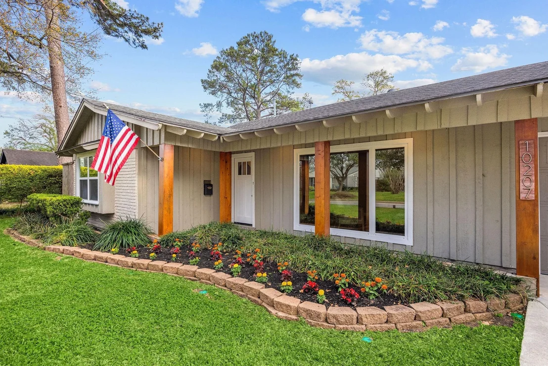 Photo of 10207 Oakpoint Drive