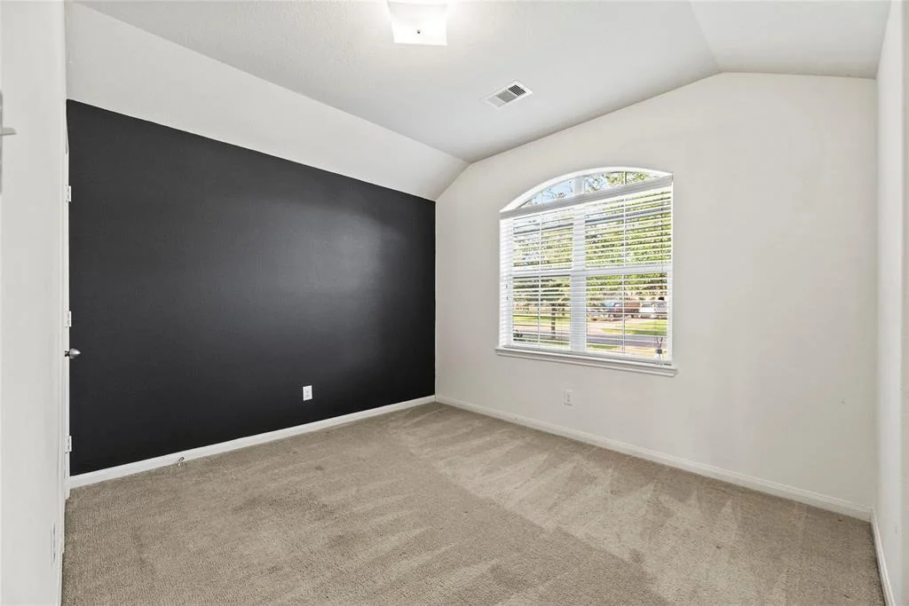 Photo of 9810 Garnet Falls Drive