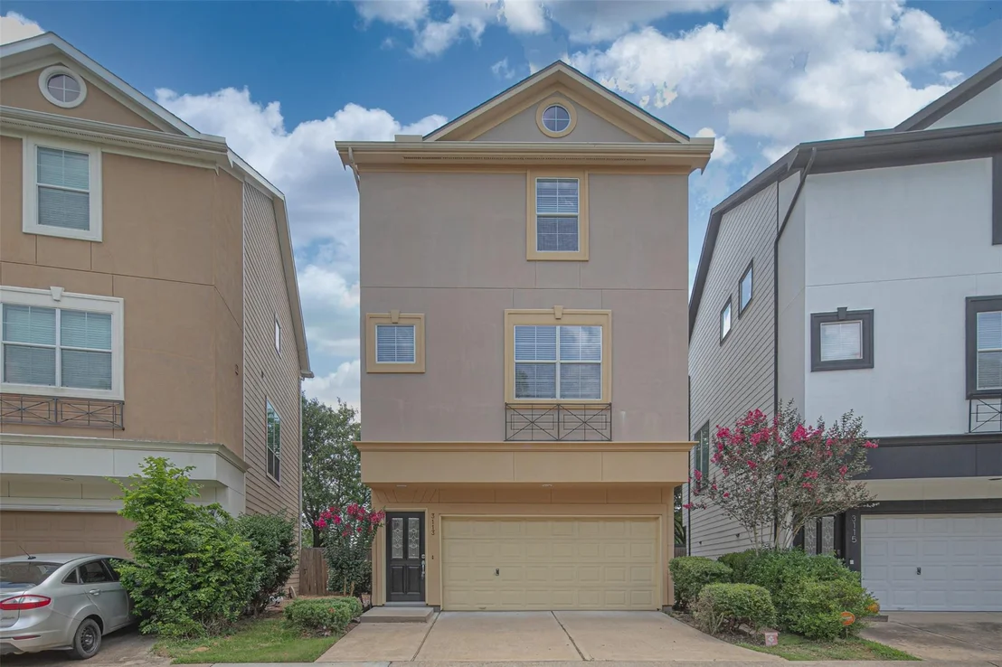 Photo of 3113 Clearview Circle
