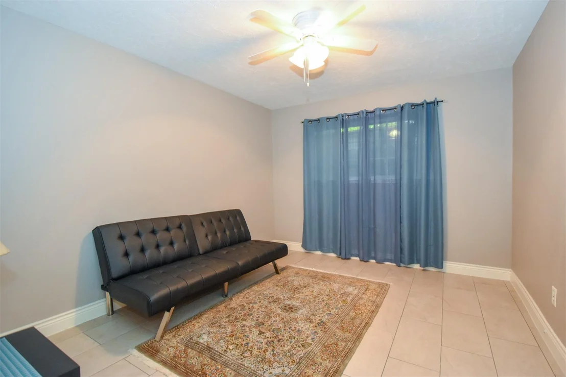 Photo of 9030 Quebec Drive