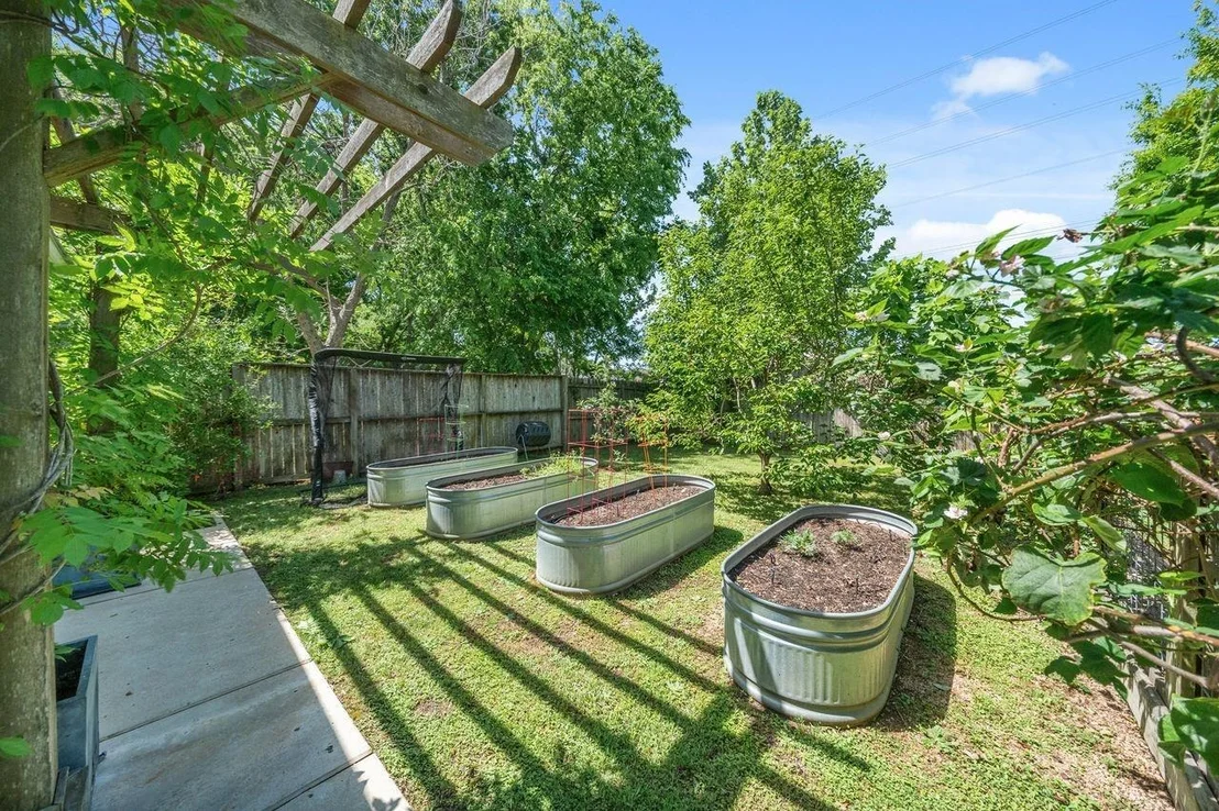 Photo of 6510 Community Drive