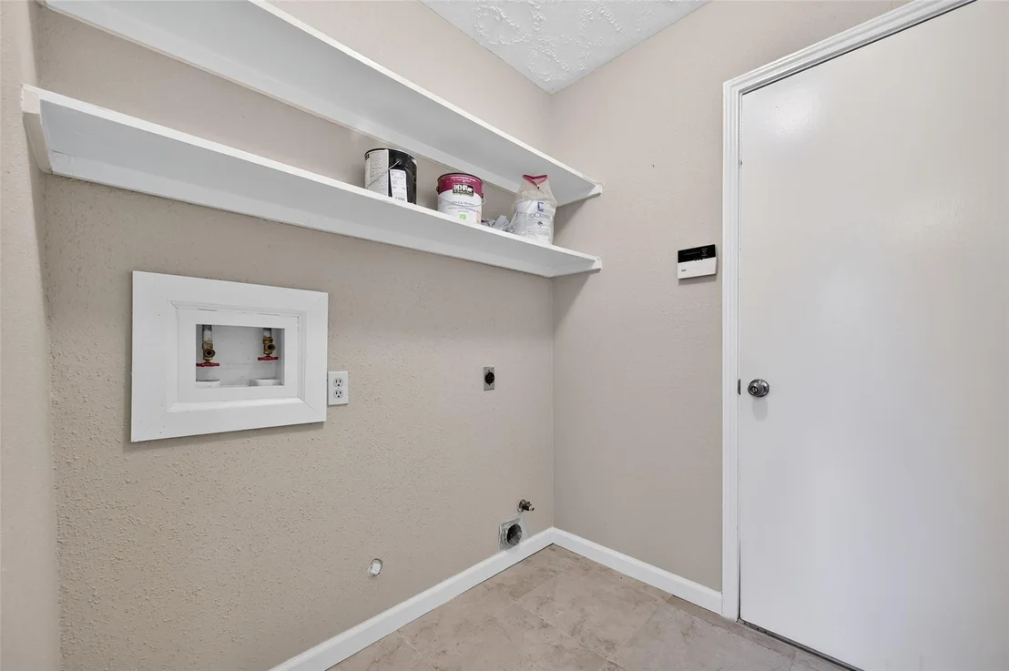 Photo of 11202 Crooked Pine Drive