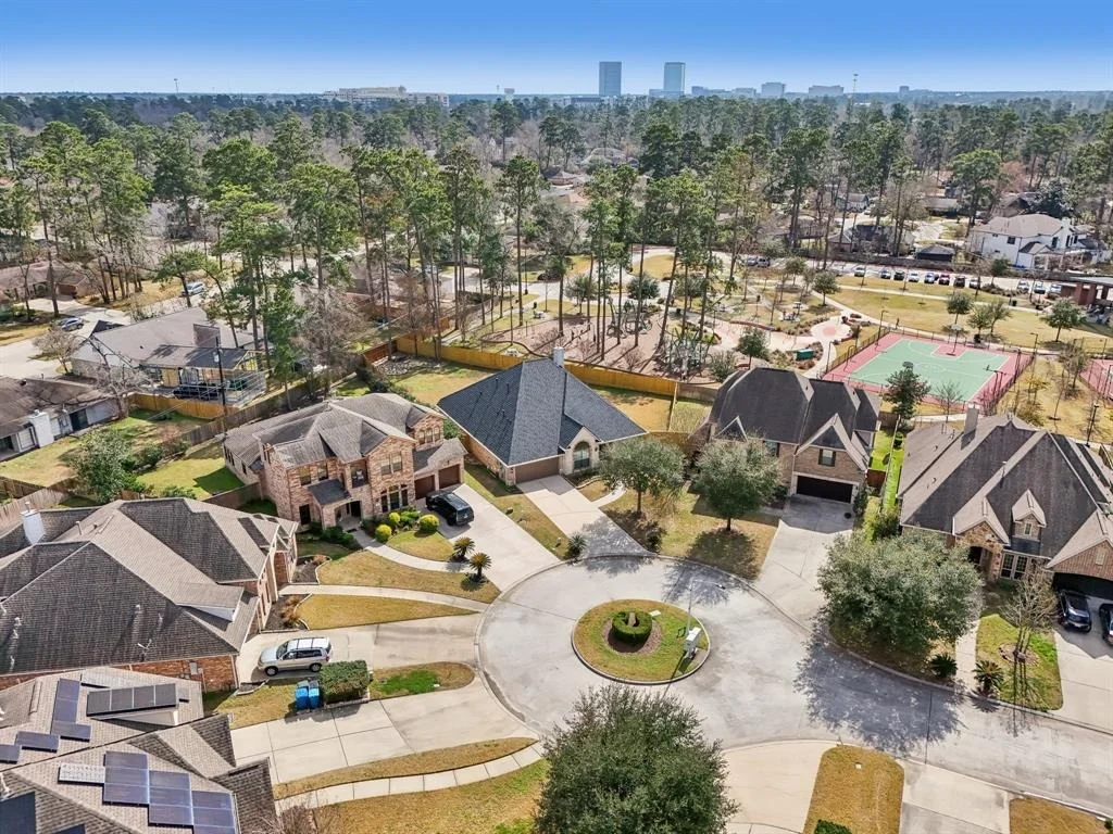 Photo of 105 E Silverwood Ranch Estate