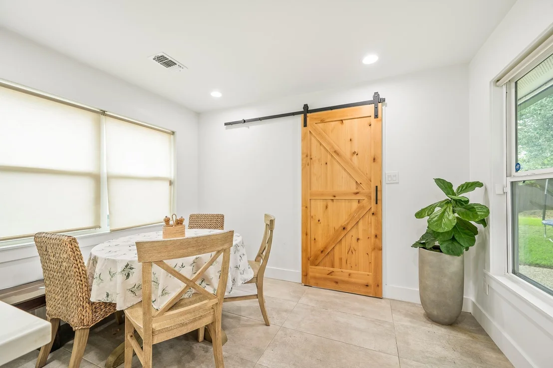 Photo of 2102 Teague Road
