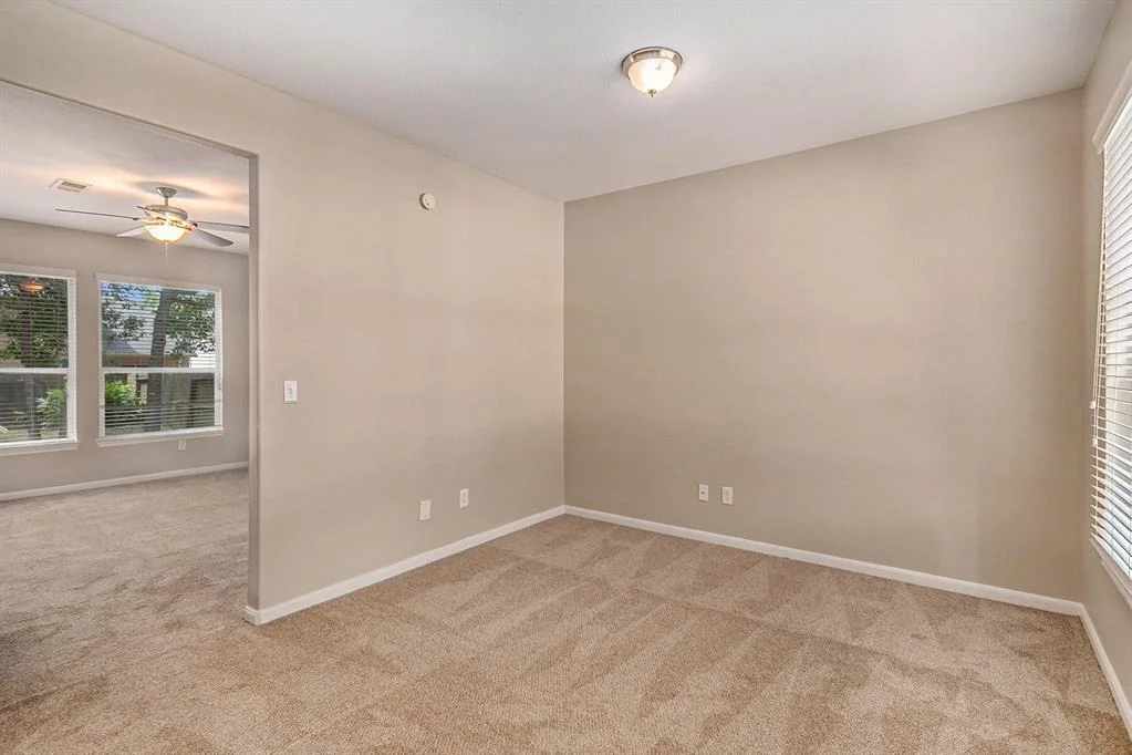 Photo of 1012 Arbor Way