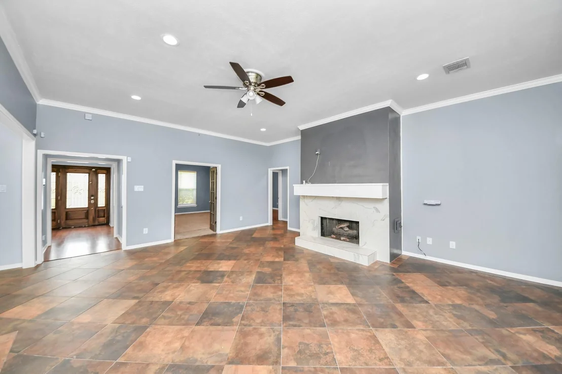 Photo of 622 Fernglade Drive