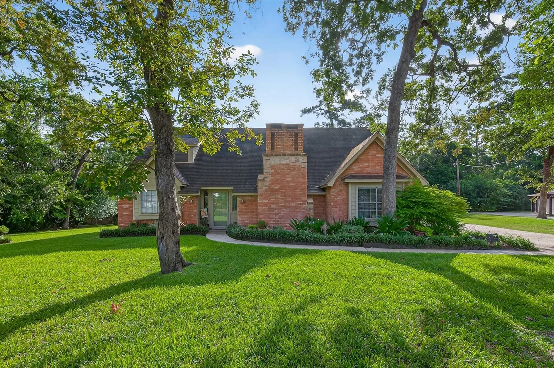Photo of 105 Glenmora Court