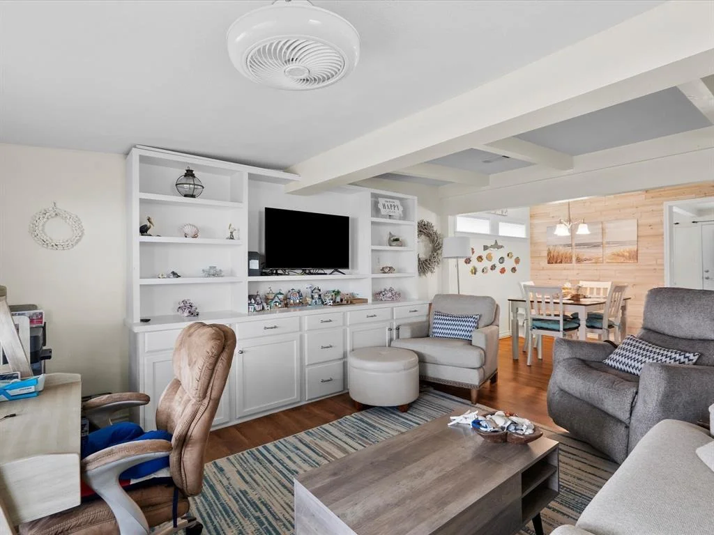 Photo of 1103 White Cap Drive
